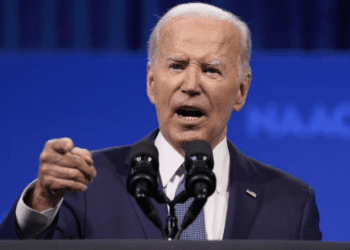 Biden da positivo a covid-19
