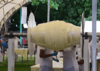 Oaxaca  está en busca del récord Guinness con el quesillo más grande del mundo