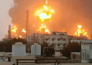 Tras ataques hutíes contra Tel Aviv, Israel bombardea Yemen