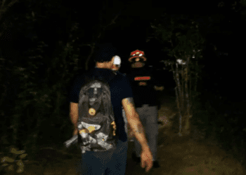 Protección Civil de NL rescata a senderista extraviado en el Cerro de la Silla