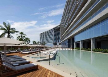 Frenan ilegalmente obra de Grand Hyatt, en Cancún