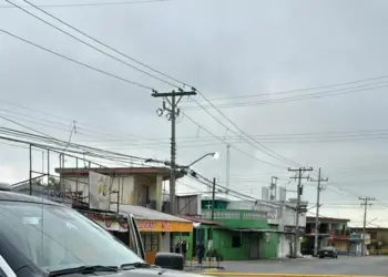 Sujetos disparan a policías en Nuevo León