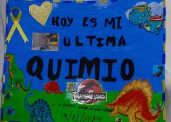 IMSS reconoce a pacientito por ganar batalla al cáncer