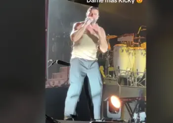 Critican a Ricky Martin por ganar peso