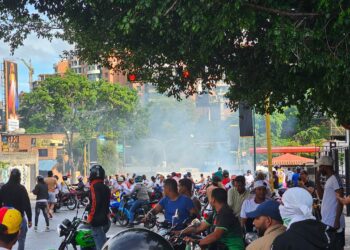 AMLO hace llamado a la paz en Venezuela