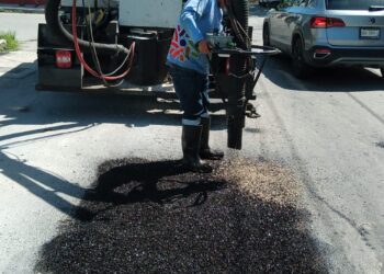 Reportes de baches son atendidos por gobierno municipal de Solidaridad