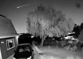 Bola de fuego en el cielo de California