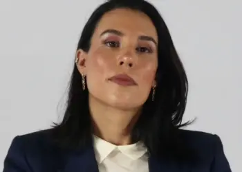 Presentan a Josefina Rodríguez Zamora, como la nueva secretaría de Turismo