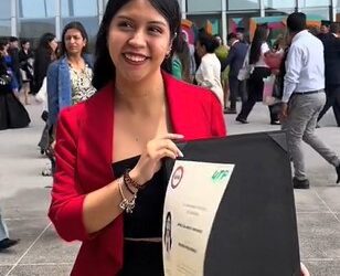 Pierde título universitario; sale volando