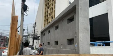Nuevo memorial en honor a las víctimas del ataque al Casino Royale de 2011