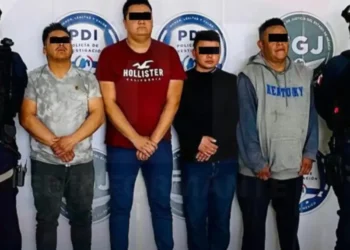 Detienen a 'Halcones' que forzaban a colocar cámaras en casas de vecinos del Edomex