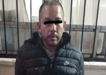 Detienen a uno de los responsables de asalto a zapatería en Plaza Perisur