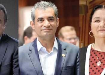 Expresidentes del PRI exigen al INE que evite reelección de Alito Moreno