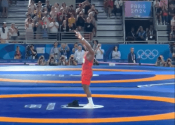 Mijaín López rompe récord en el medallero y anuncia su retiro