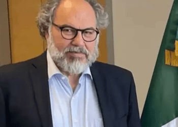 Relaciones Exteriores despide a cónsul adscrito en Shanghái tras agresión a diplomáticos