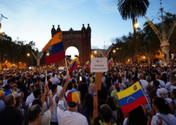 Protestan en todo el mundo en apoyo a la oposición venezolana