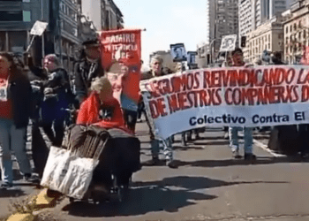 En CDMX exigen justicia en el Día Internacional de los Desaparecidos