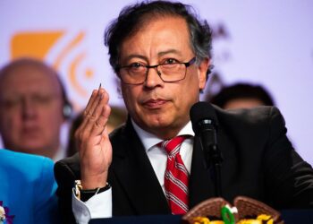 Alertan sobre atentado contra Gustavo Petro
