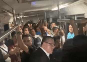 Pasajeros quedan atrapados en la Línea 3 del Metro