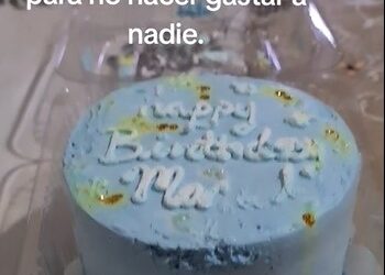 Joven festeja su cumpleaños solo y se viraliza