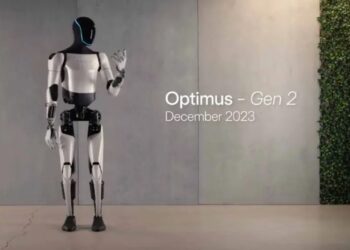 Tesla paga 900 pesos por hora para la capacitación de sus robots