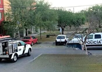 Mañana violenta en Nuevo León: hallan tres cuerpos en dos departamentos