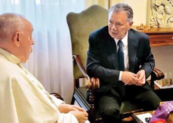 El Papa Francisco llamó a dar pequeños pasos contra el crimen