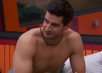 Adrián Marcelo deja el reality en medio de controversia