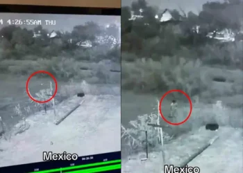 Esfera de luz se transforma en persona misteriosamente