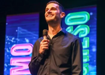 Entérate: Estos son los shows cancelados de Adrián Marcelo