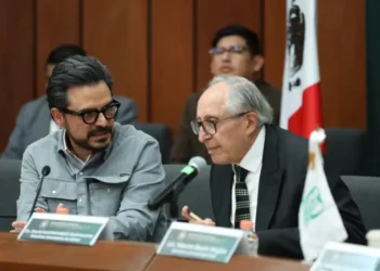 Zoé Robledo insta a cumplir las prioridades en salud del gobierno de Sheinbaum