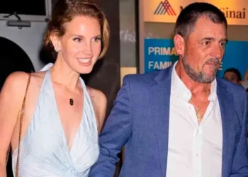 Vestido de novia de Lana Del Rey es de segunda mano