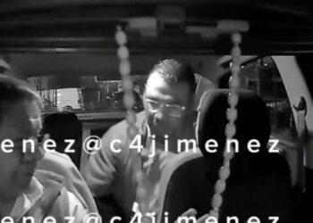 Graban asalto a conductor de taxi en Ecatepec