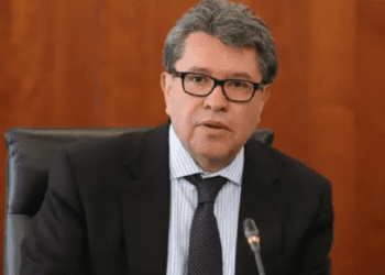 Estudiantes de la UNAM piden ser escuchados por legisladores