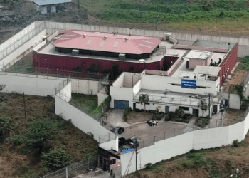 Drones con explosivos estallan en la prisión donde Jorge Glas está detenido