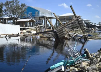 Ascienden a 44 los muertos dejados por ‘Helene’