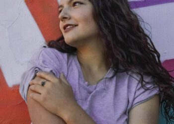 Habla madre de bailarina que se incendio en show