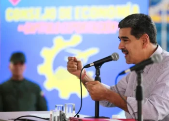 Maduro pide no aceptar equipos electrónicos en Navidad