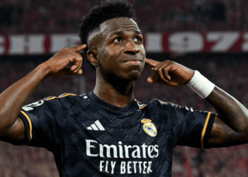 Proponen sanción ‘muy grave’ para aficionado por insultar a Vinícius Jr