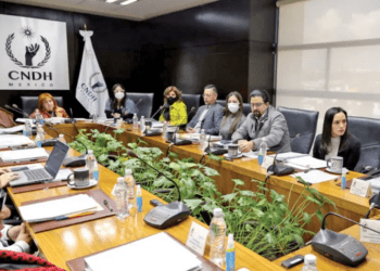 CNDH despilfarra mil 798 millones de pesos, acusan trabajadores