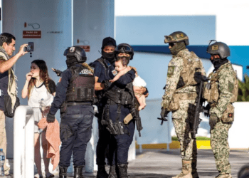 Culiacán sigue bajo fuego; envían a 600 soldados para combatir violencia