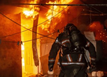 Mueren cinco integrantes de una familia en un incendio en Chihuahua