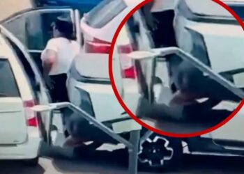 Graban a una pareja robando autopartes en un centro comercial de Querétaro