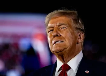 Trump amenaza con demanda a Google