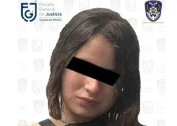 Juicio Impactante: Karla Fernanda enfrenta acusaciones de asesinato de su Madre y Tío