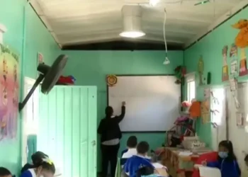 En EDOMEX 60% de las escuelas necesitan reparaciones