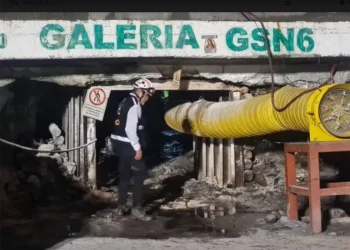 Encuentran octavo minero atrapado en "El Pinabete"