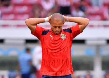 Chicharito se pronunció tras la salida del técnico Fernando Gago de Chivas