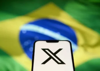 X pagará multas en Brasil
