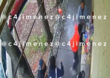 Joven agredió a una abuelita que le pidió que pagara el cigarro que le había robado